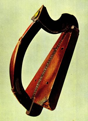 Lamont and Queen Mary harps